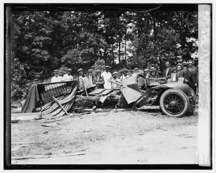 Wreck of Stutz car with bootleggers, 7/29/24